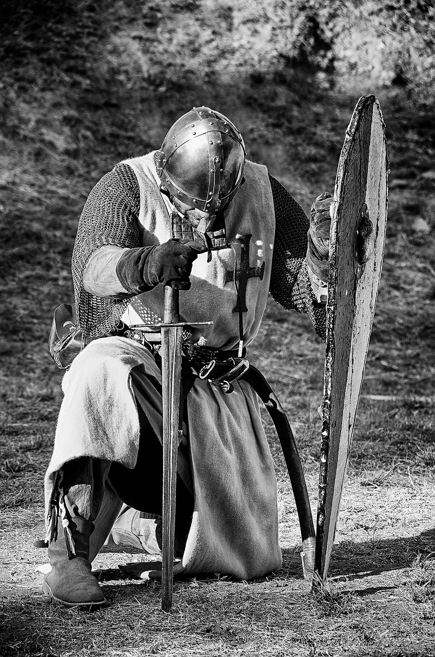 medieval-2335880_1280